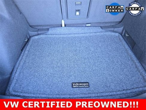 Used 2025 Volkswagen Taos SE image 21