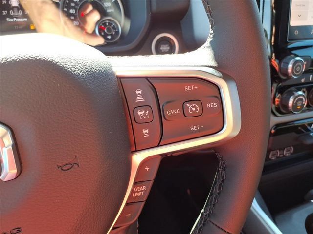 Used 2025 RAM 1500 Big Horn AWD/4WD image 15