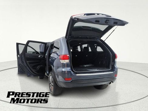 Used 2020 Jeep Grand Cherokee Limited w/ Luxury Group II image 16