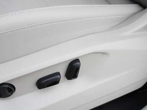 New 2026 Volkswagen Atlas SE AWD/4WD image 3