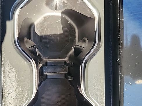 Certified 2024 Jeep Grand Cherokee Overland image 41