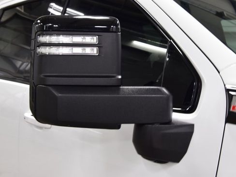 Used 2024 GMC Sierra 2500 AT4 w/ AT4 Premium Plus Package image 21