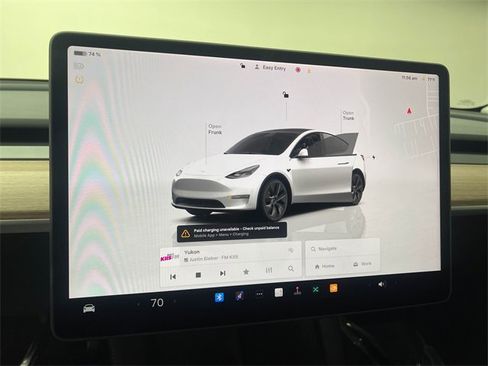 Used 2025 Tesla Model Y Long Range image 17