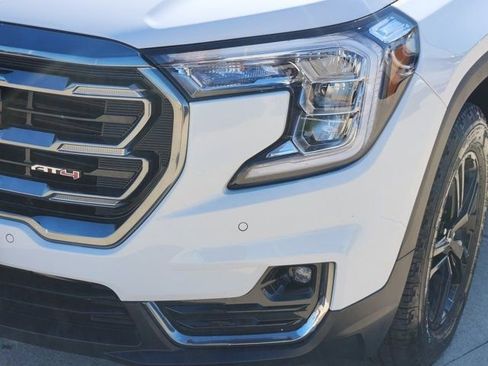 Used 2024 GMC Terrain AT4 w/ Tech Package image 16