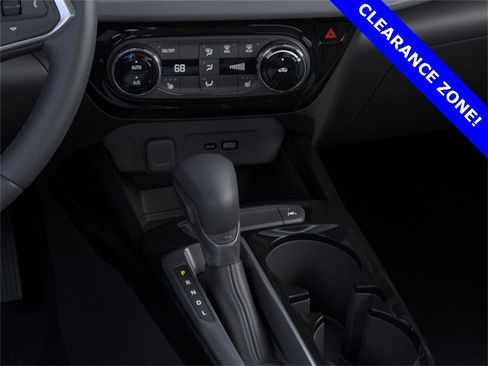 New 2025 Chevrolet Trax LT w/ Driver Confidence Package image 23