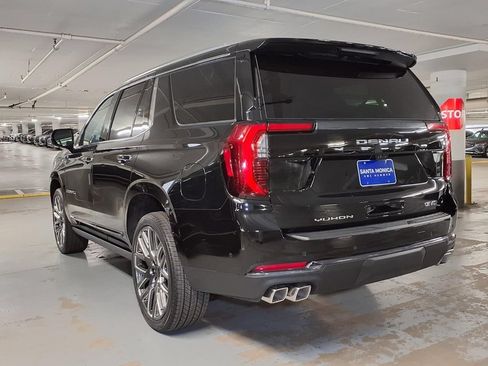 New 2026 GMC Yukon Denali Ultimate w/ LPO, Illumination Package AWD/4WD image 10