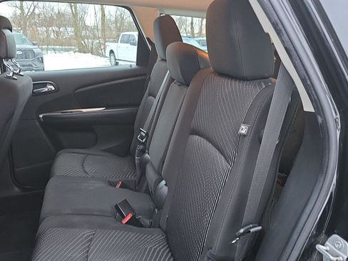 Used 2015 Dodge Journey American Value Package w/ Flexible Seating Group image 29