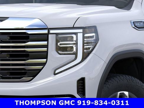 New 2026 GMC Sierra 1500 SLT image 10