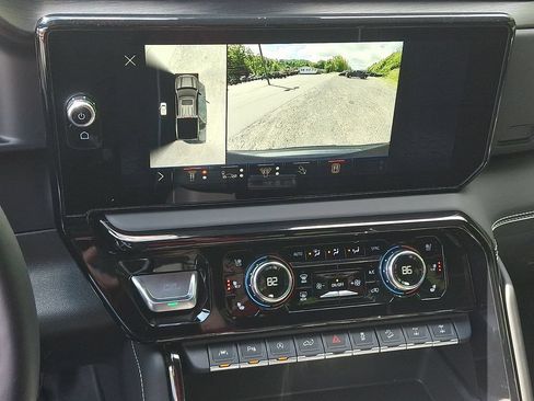 Used 2025 GMC Sierra 1500 AT4X AWD/4WD image 18