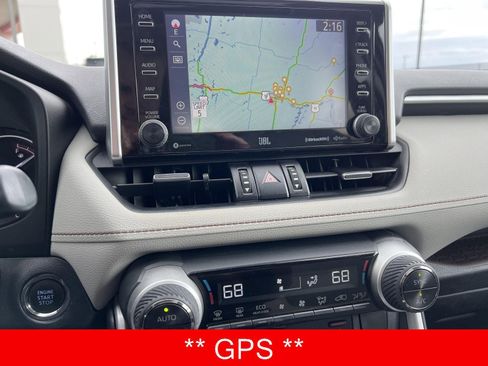 Used 2020 Toyota RAV4 Limited w/ Limited Grade Weather Package AWD/4WD image 4