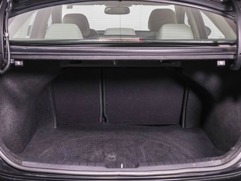 Used 2018 Hyundai Elantra SEL image 38