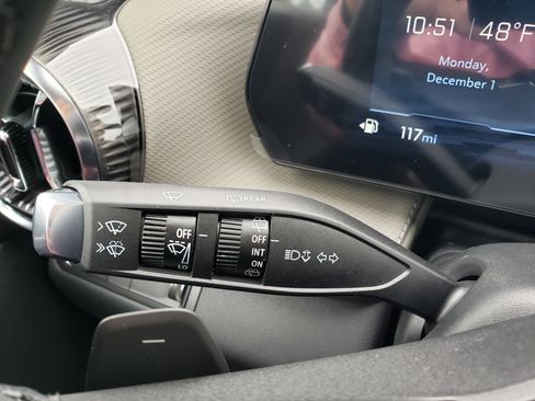 New 2026 Chevrolet Equinox LT image 19