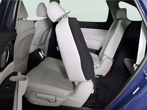 Used 2025 Kia Sorento S w/ Panoramic Sunroof Package FWD image 46