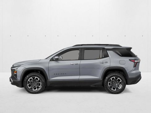 New 2026 Chevrolet Equinox ACTIV w/ Convenience Package III AWD/4WD image 3