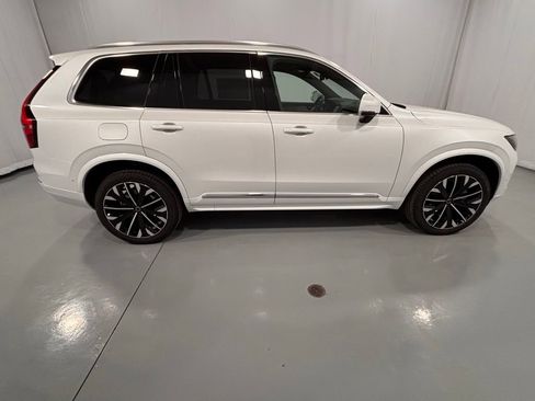 New 2026 Volvo XC90 B6 Ultra w/ Protection Package image 5