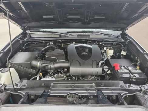 Used 2023 Toyota Tacoma TRD Sport w/ TRD Premium Sport Package image 32