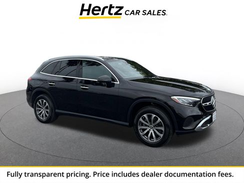 Used 2024 Mercedes-Benz GLC 300 4MATIC image 1