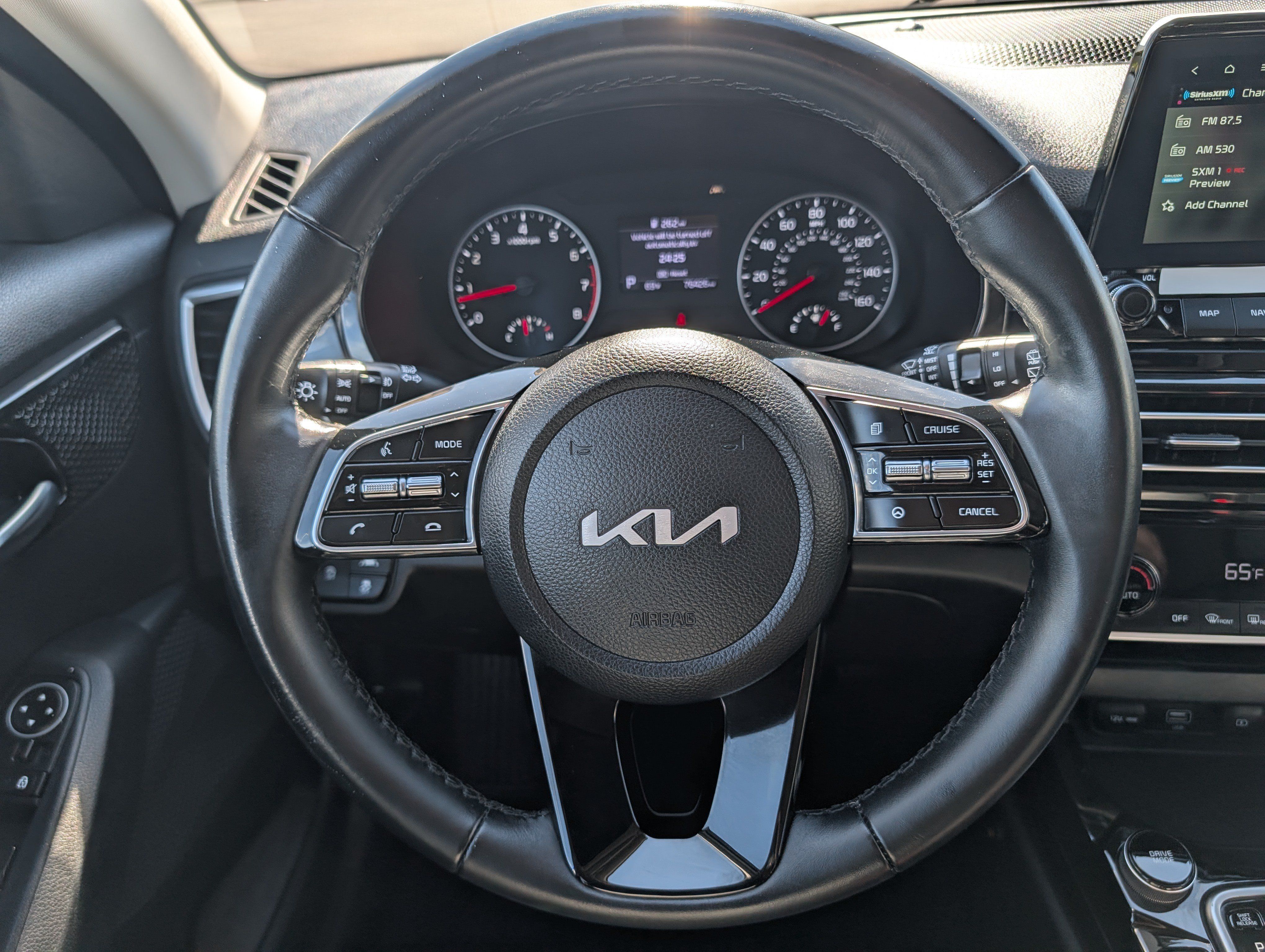 Certified 2023 Kia Seltos EX AWD/4WD image 25