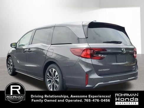 New 2026 Honda Odyssey Elite image 2