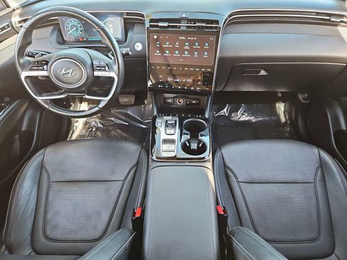 Used 2023 Hyundai Tucson Limited image 16