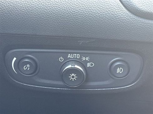 Certified 2023 Buick Encore GX Select image 17