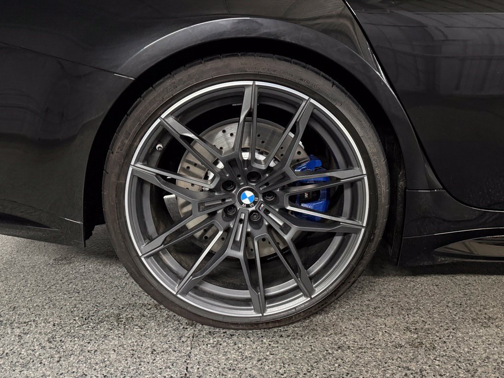 Used 2022 BMW M3 RWD image 8