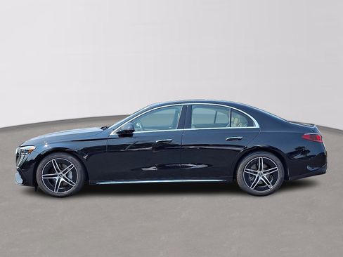 Certified 2026 Mercedes-Benz E 350 4MATIC Sedan image 7