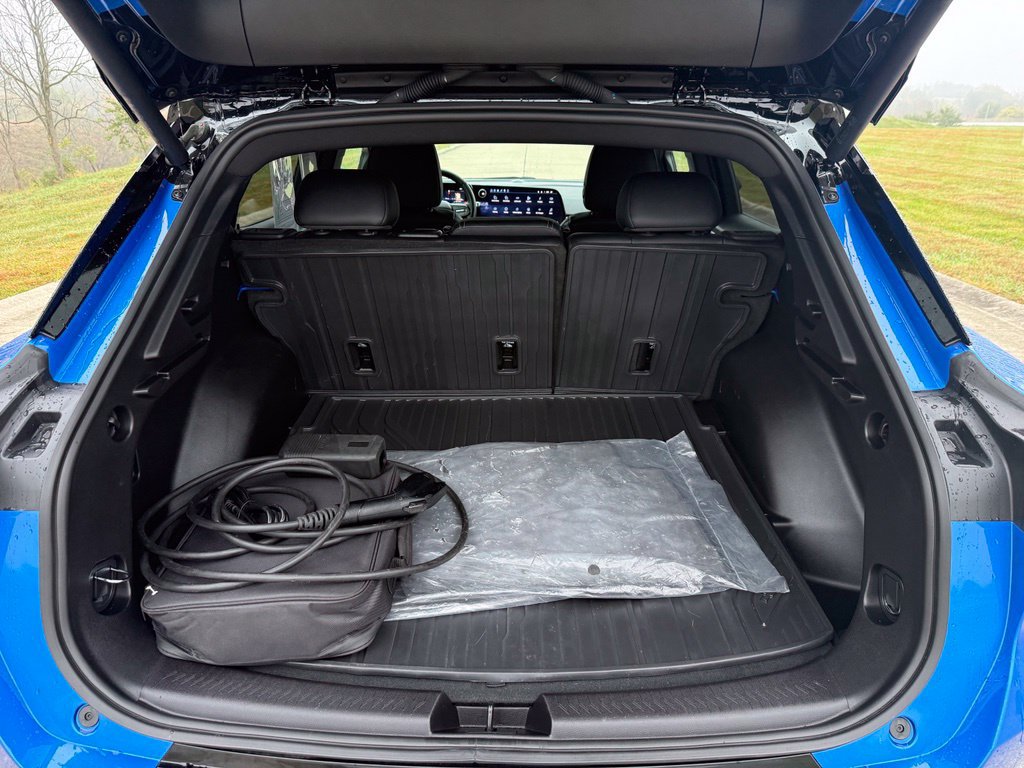 Used 2026 Chevrolet Equinox EV RS AWD/4WD image 8