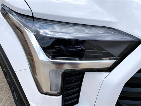 Used 2024 Toyota Tundra SR5 RWD image 27