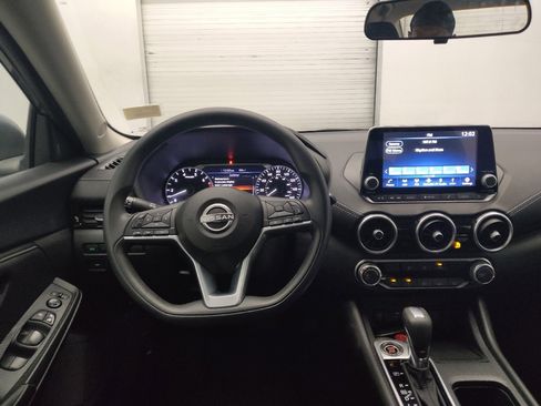 Used 2024 Nissan Sentra SV image 22