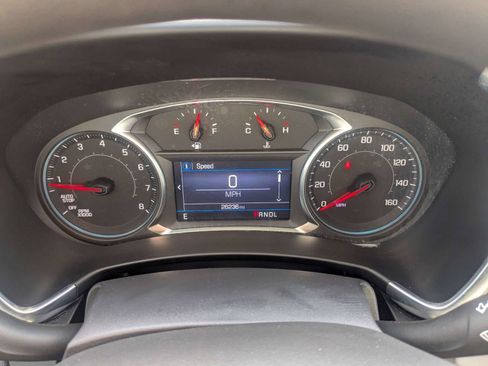 Used 2023 Chevrolet Equinox LS w/ LS Convenience Package FWD image 30