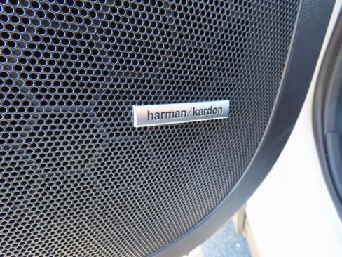 Used 2022 Subaru Ascent Touring image 13