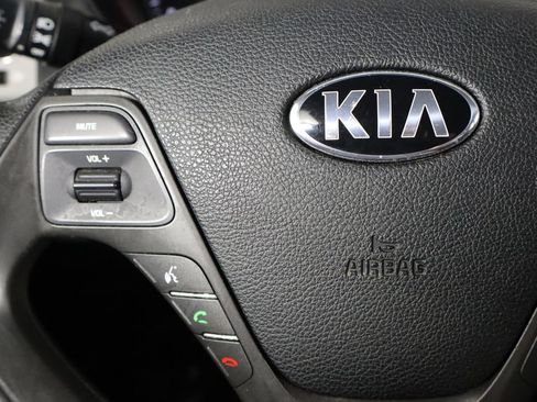 Used 2018 Kia Forte LX FWD image 8