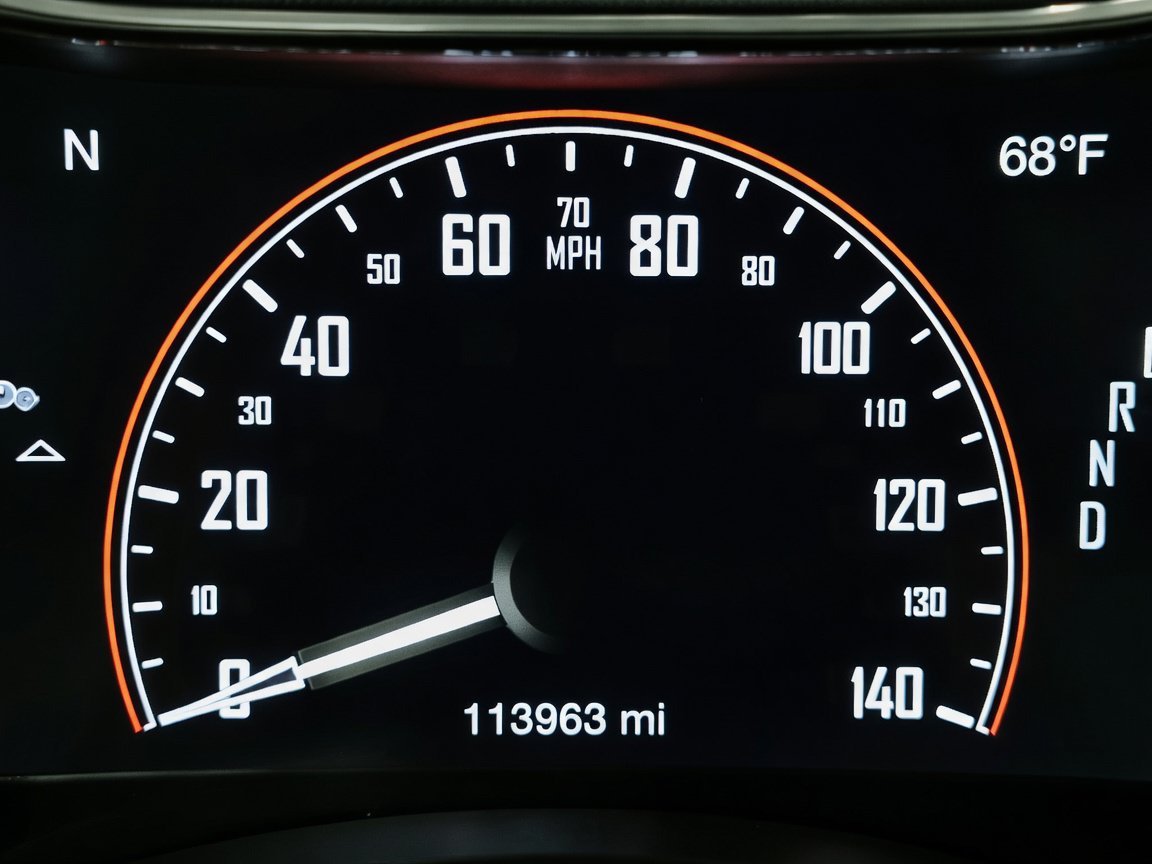 Used 2020 Dodge Durango R/T w/ Blacktop Package RWD image 8
