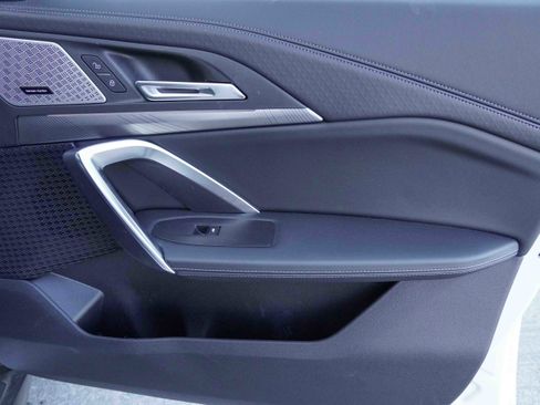 Certified 2025 BMW X2 xDrive28i w/ Premium Package image 30