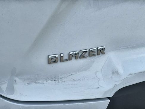 Certified 2023 Chevrolet Blazer LT w/ Convenience Package FWD image 31