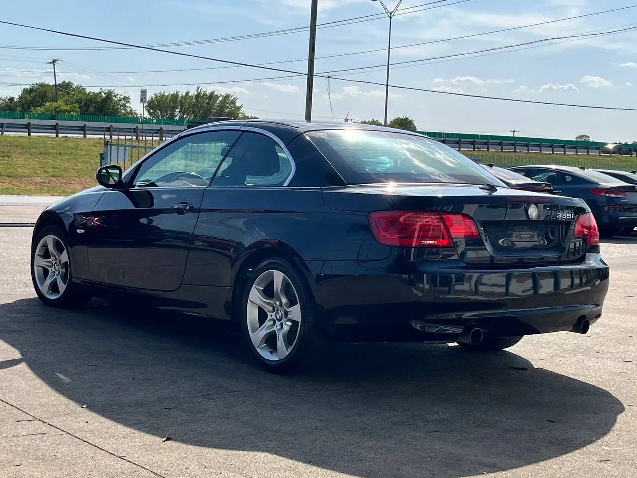 Used 2012 BMW 335i Convertible RWD image 5