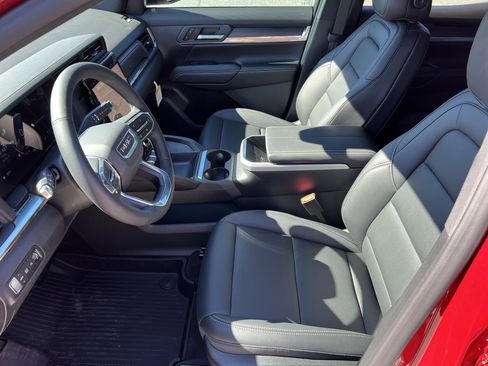 New 2026 GMC Terrain Elevation w/ Elevation Premium Package image 10