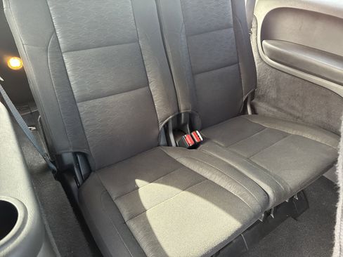 Used 2025 Dodge Durango GT RWD image 16
