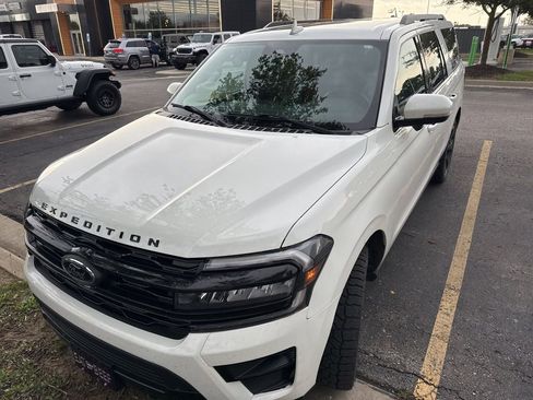 Used 2023 Ford Expedition Max Limited AWD/4WD image 1