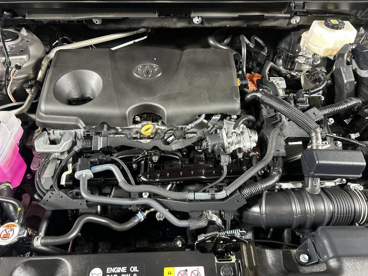 Used 2026 Toyota RAV4 XLE Premium FWD image 11