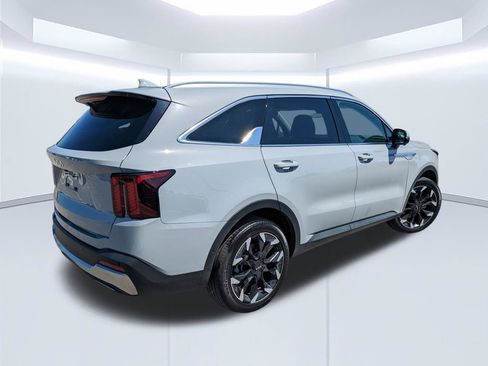Used 2024 Kia Sorento SX FWD image 6