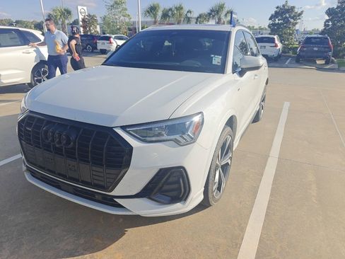 Used 2024 Audi Q3 2.0T Premium Plus AWD/4WD image 1