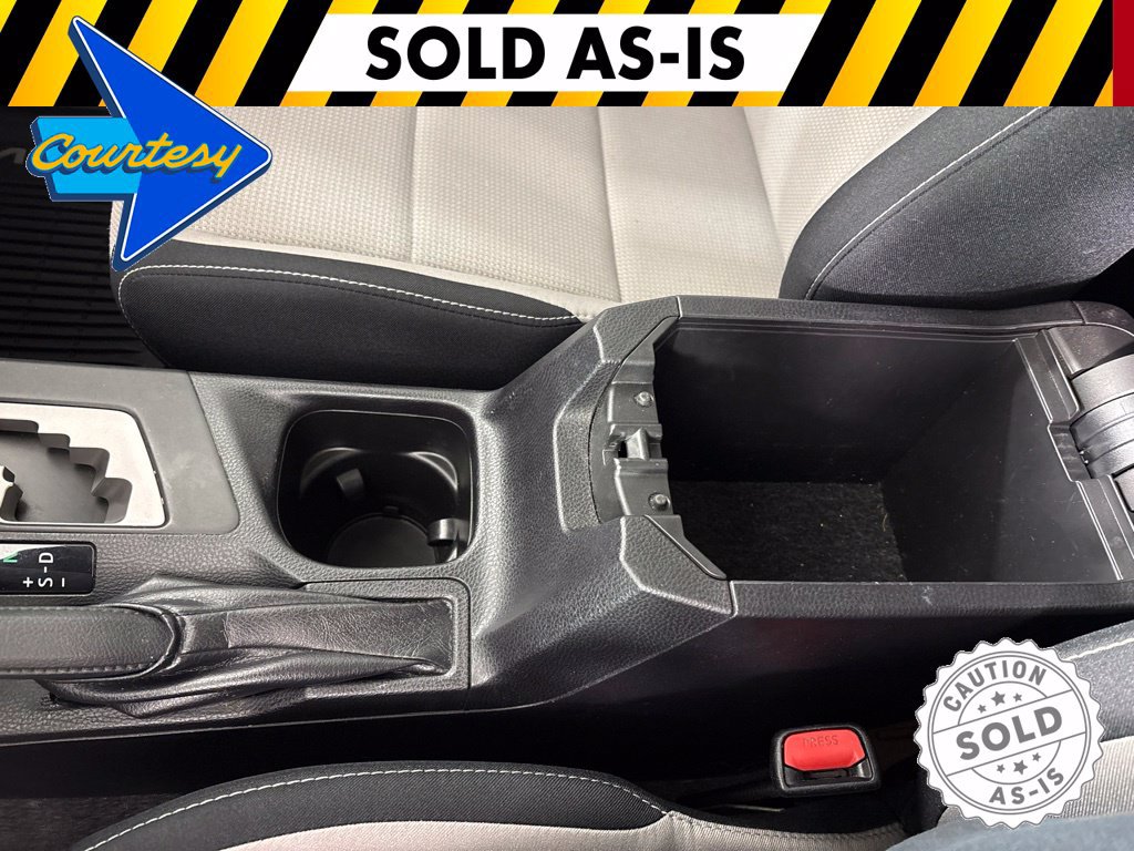 Used 2017 Toyota RAV4 XLE w/ Carpet Mat Package AWD/4WD image 37