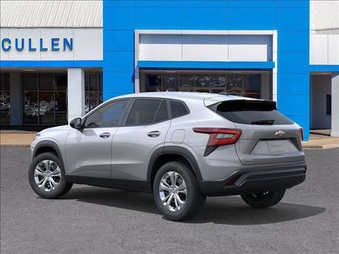 New 2026 Chevrolet Trax LS w/ Driver Confidence Package image 3