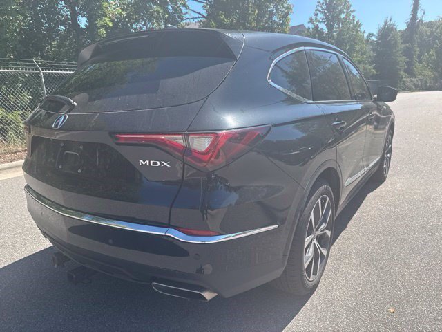 Used 2022 Acura MDX w/ Technology Package AWD/4WD image 13