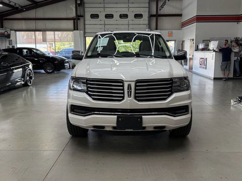 Used 2017 Lincoln Navigator L Reserve image 5