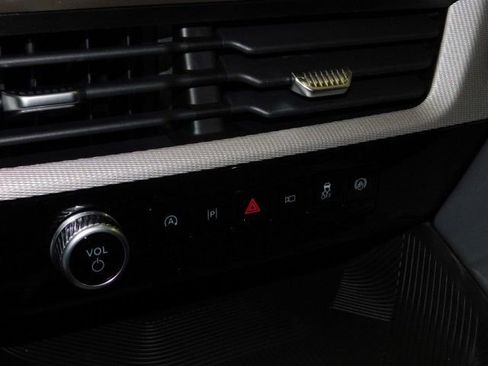 New 2026 Ford Explorer Active image 24