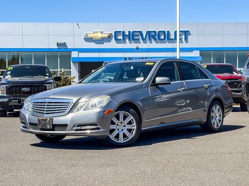 Used 2013 Mercedes-Benz E 350 Sedan image 1