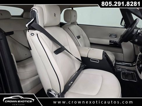 Used 2010 Rolls-Royce Phantom Drophead Coupe image 27